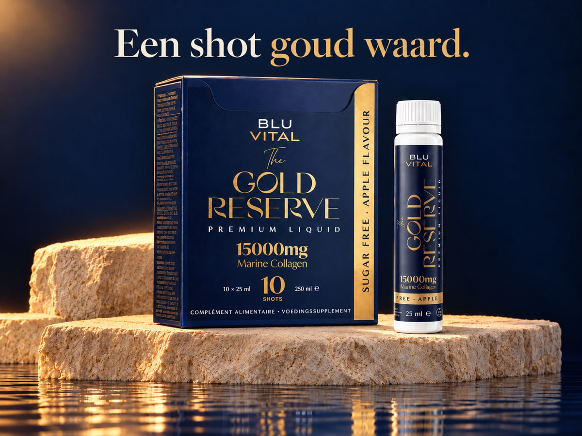 
Doos The Gold Reserve van BLUVITAL en een shot van 25 ml, met de tekst ‘Een shot goud waard.’